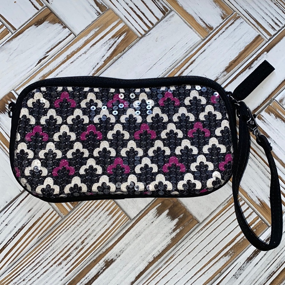 Vera Bradley wristlet - NWOT